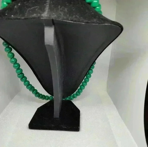Vintage Malachite Graduated Necklace 25" - Picture 2 of 2